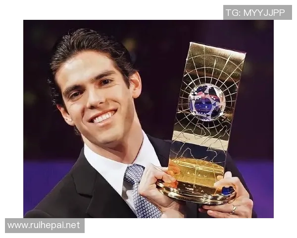 足球明星卡卡的袜子背后的故事与传奇魅力揭秘